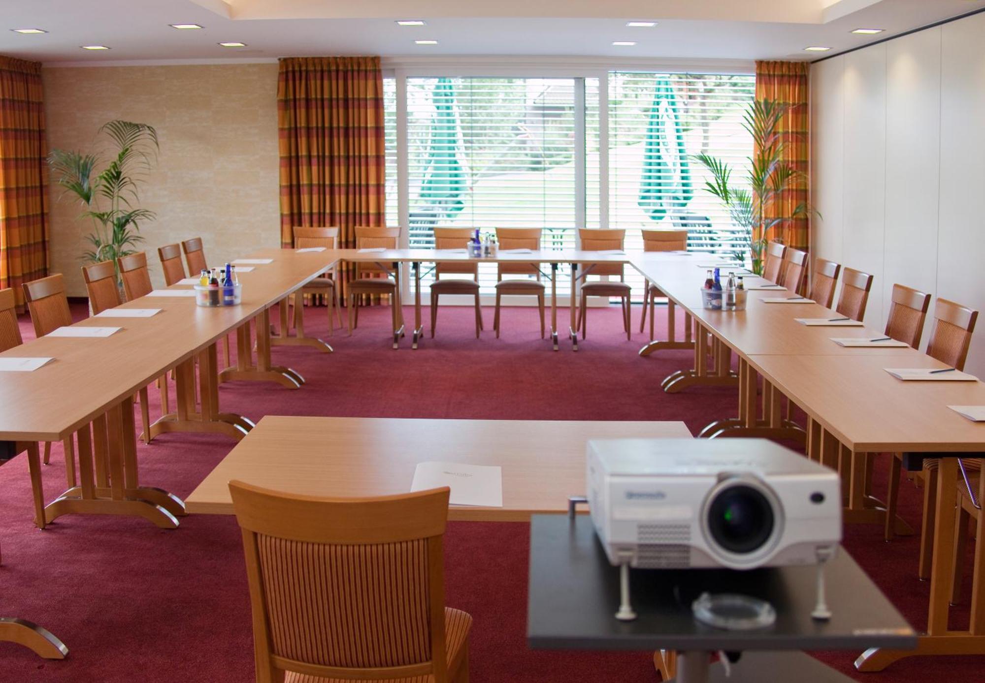 Hotel-Restaurant Birkenhof Bad Soden-Salmuenster Ngoại thất bức ảnh